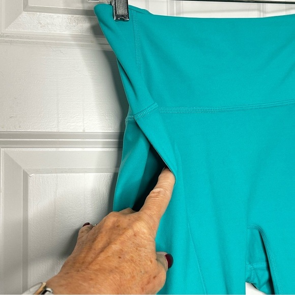 Fabletics Motion 365 Aqua High-waisted Full-Length Leggings w/Pockets Sz M - Picture 10 of 16